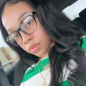 Meet your Posher, Bridgette